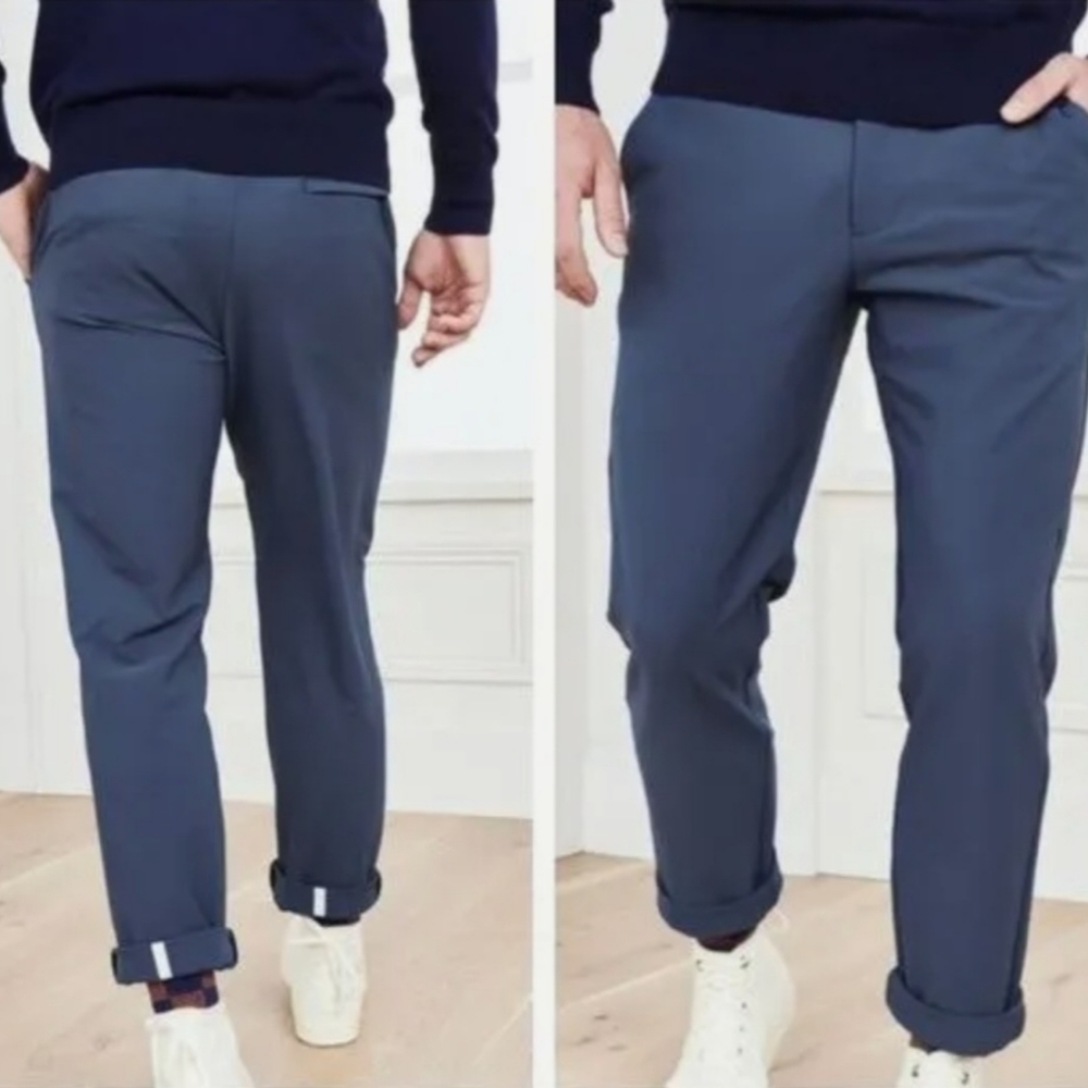 Quince's Recycled Comfort Tech Chino MEN'S (Slim Fit) Navy, 3M Reflective stripe